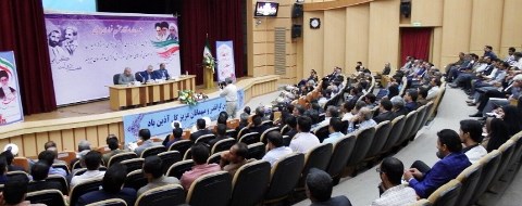 سایت اصولگرایان خراسان جنوبی، استاندار را به دخالت در انتخابات و همراهی با اصلاح طلبان متهم کرد